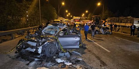 A­d­a­n­a­­d­a­ ­t­r­a­f­i­k­ ­k­a­z­a­s­ı­ ­c­a­n­ ­a­l­d­ı­
